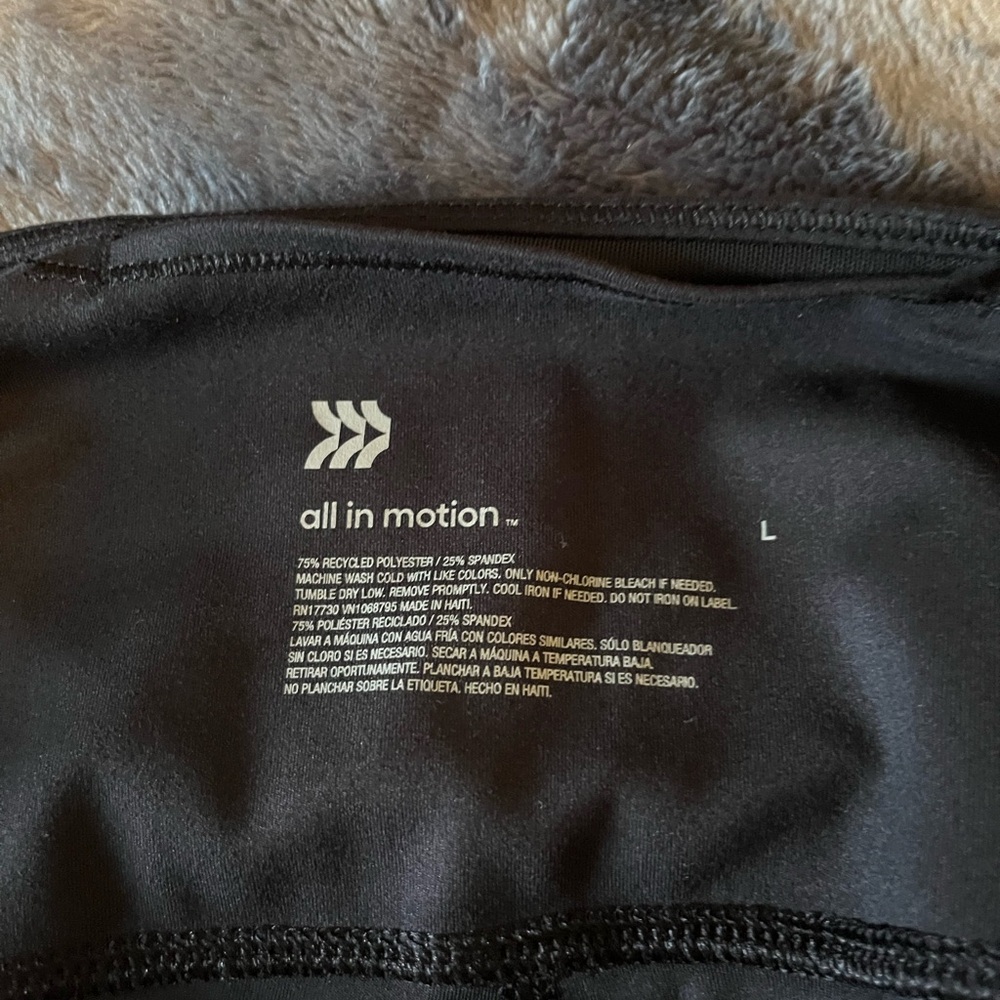All in Motion- Target Brand- Black High-Waist Flare Leggings - Picture 9 of 9